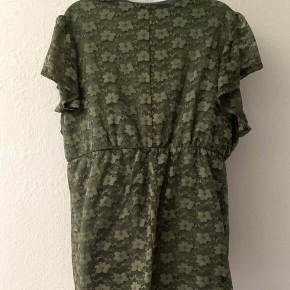 CATO PLUS FLORAL LACE TOP 18/20 - Picture 11 of 14